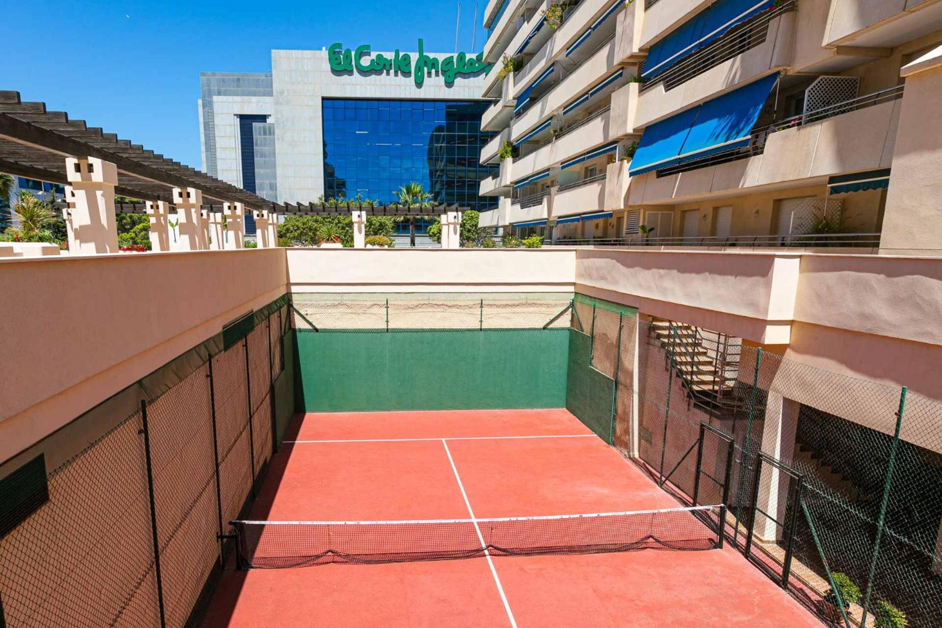 Puerto Banus, Marina Banus, 2Br, 2Bth, Pool, Parking, Marbella, 1J Apartment Exterior photo